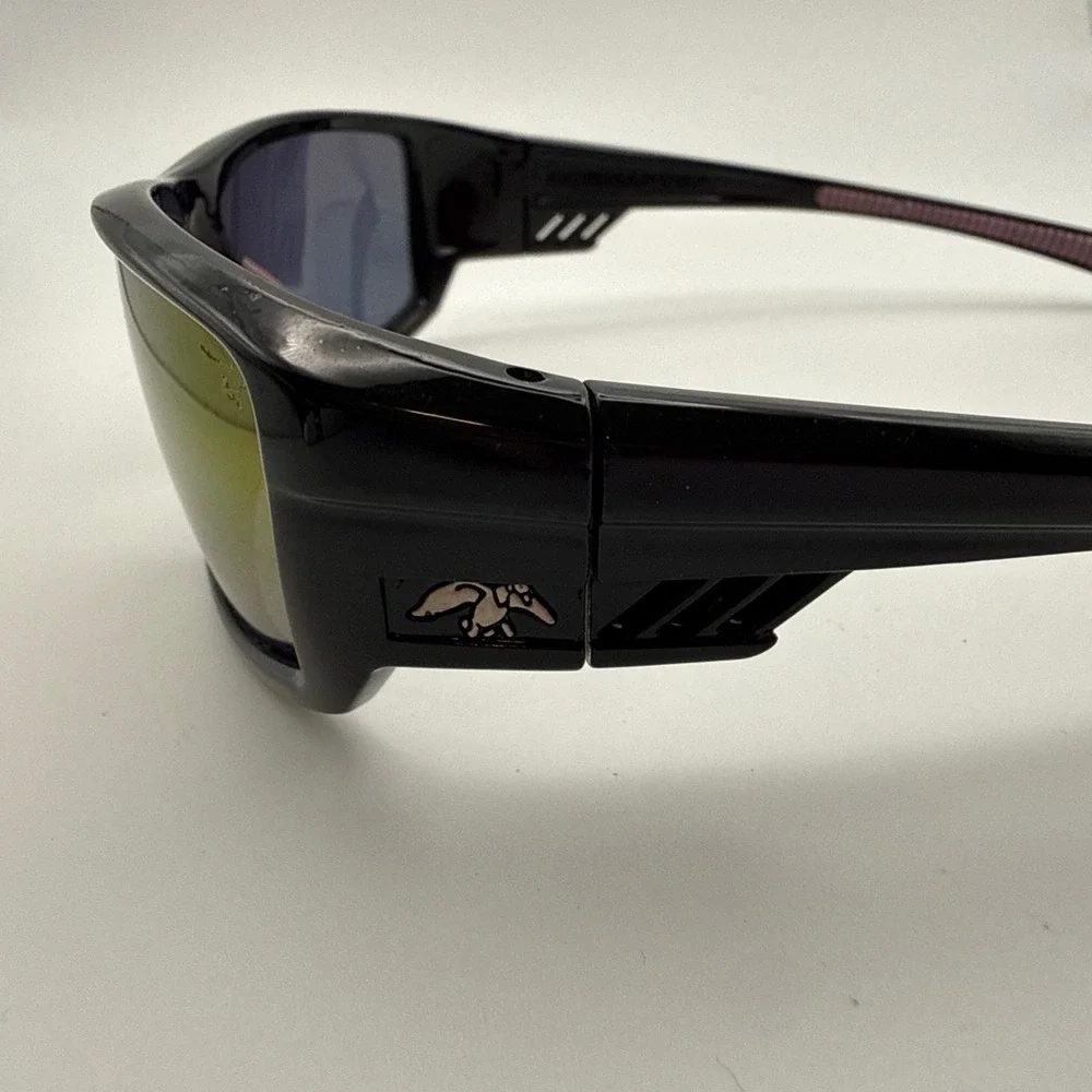 DUCK COMMANDER  Polarized Wrap Sport Sunglasses, Matte Black Accents